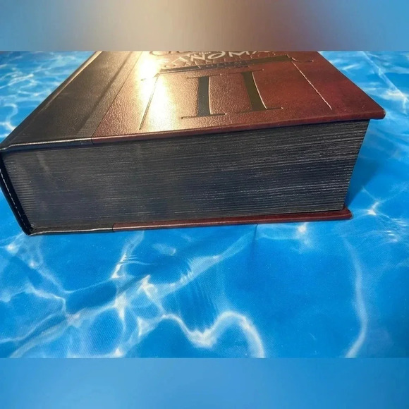 The Sandman Omnibus Volume II - Neil Gaiman - Perfect Condition, Never Used/Read - Picture 12 of 15